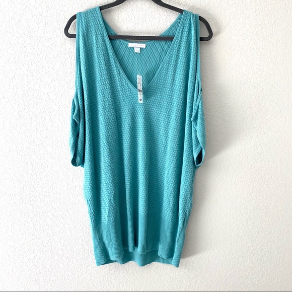 New York & Company Tops - New York & Company Cold Shoulder Top